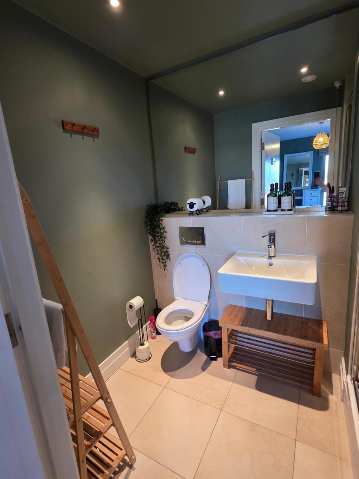 Sailortown Stays - 4 Star Luxury Apartment Белфаст Экстерьер фото